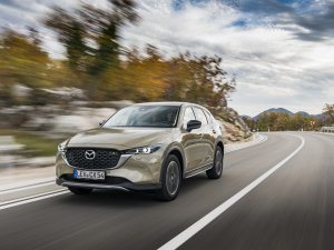 Mazda blaast zescilinder nieuw leven met ‘ideale verbrandingsmotor’