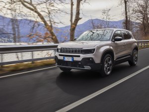 Jeep Avenger e-Hybrid (2024) test: niets is zo veranderlijk als ... Jeep