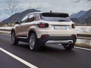 Jeep Avenger e-Hybrid (2024) test: niets is zo veranderlijk als ... Jeep