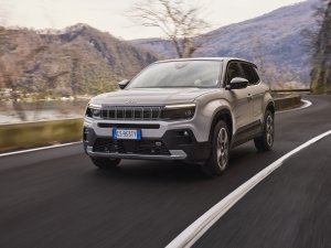 Jeep Avenger e-Hybrid (2024) test: niets is zo veranderlijk als ... Jeep