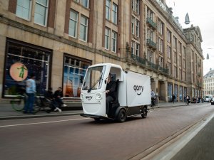 Lichte bestelwagen Qarry blaast nieuw leven in Lightyear-fabriek