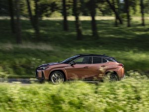 Review Lexus UX 300h (2024): beter dan zijn voorganger, maar niet perfect