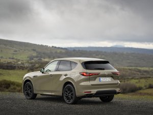 Review: Mazda CX60 (2025) meer harmonie na Robijn-behandeling