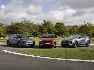 TEST: Waarom deze Toyota de bestverkochte auto van Nederland in 2026 kan worden