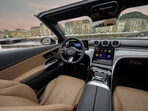 TEST Waarom de schaarse Mercedes CLE Cabriolet de betovering keihard verbreekt