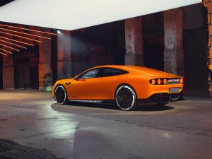 Mercedes-AMG Concept GT XX knalt heftige toekomst binnen - met vette knipoog naar vroeger