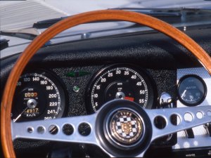 Jaguar E-type (1961)