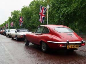 Jaguar E-type (1961)