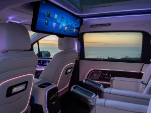 Mercedes VLE: 3 voordelen, 3 nadelen van een extreem luze maar loodzware bus