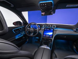 Mercedes doet iets geks: twee keer een 'nieuwe' C-Klasse in één jaar