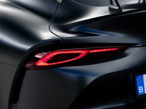 Dit bizarre bedrag betaalt een Nederlander voor de allerlaatste Toyota Supra