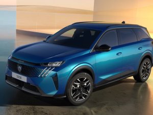 Prijsvergelijking: Volkswagen Tayron 7670 euro duurder dan 7-persoons SUV van Skoda