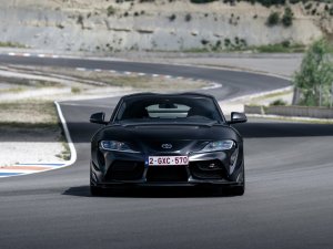 Dit bizarre bedrag betaalt een Nederlander voor de allerlaatste Toyota Supra