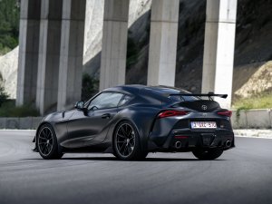 Dit bizarre bedrag betaalt een Nederlander voor de allerlaatste Toyota Supra