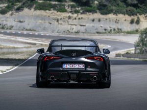 Dit bizarre bedrag betaalt een Nederlander voor de allerlaatste Toyota Supra