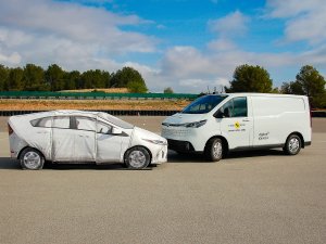 Busjes zien nu ook sterretjes na botsproeven
