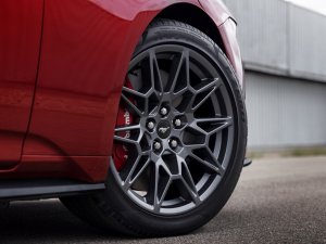 Ford Mustang V8 (2023): elektrisch rijden? Ja daag!