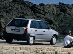 5. 'Citroën AX het voordeligst'