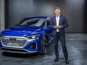 Audi breekt met EV-plannen en ontwikkelt toch nieuwe benzinemotoren