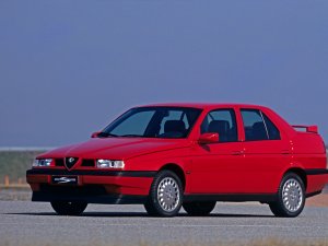 4 auto's uit de jaren 90 die je nu meteen op je oprit wilt hebben