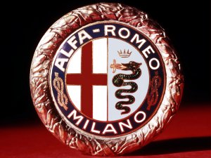 Wat betekent het Alfa Romeo-logo? Eet die slang echt een mannetje op?