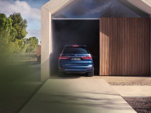 Vind je de BMW X7 al agressief? Kijk dan eens naar deze Alpina XB7