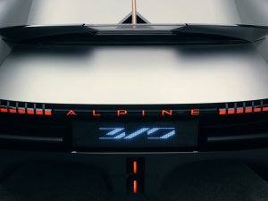 Voordat Ferrari een volgende elektrische auto ontwerpt, moet het even met dit merk bellen