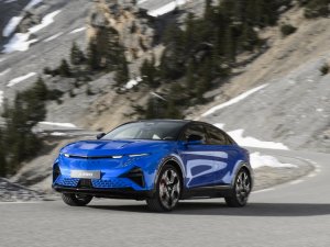 Nieuwe Alpine A390 (2025) wil Porsche Macan te lijf