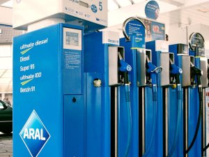 Pinbetalingen onthullen groot misverstand over goedkoop tanken in Duitsland