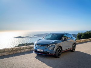 Test Nissan Ariya Nismo (2025): transformer