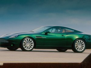 20 jaar Aston Martin Vanquish - Koop nu zelf het originele prototype!