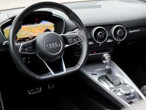 Met deze 5 tweedehands cabrio's is elke rit een feestje