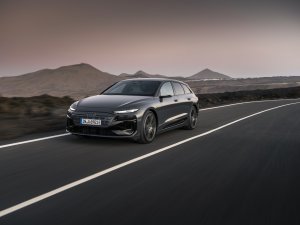 De Audi A6 e-tron (2024) geeft eeuwige rivalen het nakijken met ijzersterke troeven