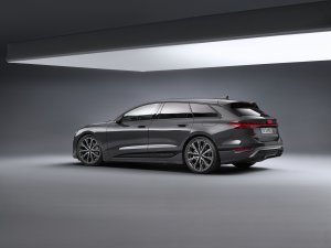 De Audi A6 e-tron (2024) geeft eeuwige rivalen het nakijken met ijzersterke troeven