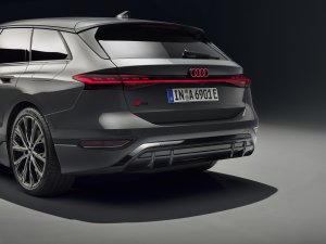 De Audi A6 e-tron (2024) geeft eeuwige rivalen het nakijken met ijzersterke troeven