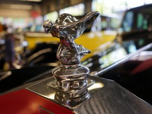 In Arnhem staat een verborgen museum vol Rolls-Royces en Bentleys