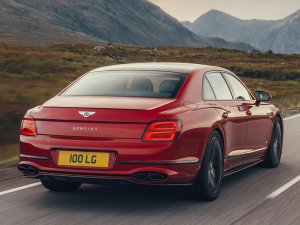 Bentley Flying Spur V8: Waarom zou je nog een W12 willen?