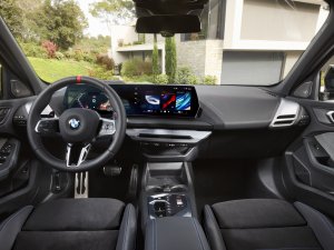 BMW 1-serie facelift (2024): zo probeert BMW teleurgestelde fans weer binnen te hengelen