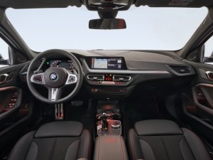 Test - De BMW 128ti zaagt aan de poten van de Ford Focus ST
