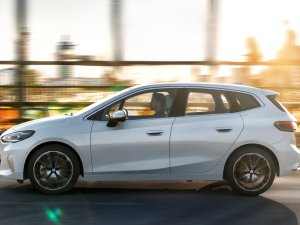 BMW 2-serie Active Tourer test - Kan de Duitse midi-mpv waarmaken wat z'n grote mond belooft?