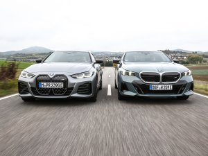 BMW rijdt Audi en Mercedes eruit op de EV-markt