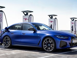Nieuw energielabel elektrische auto - Tesla en BMW scoren uitstekend, Mercedes slecht