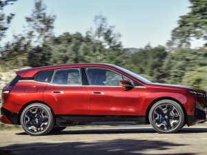 Laat je niet foppen door deze EV-test met rooskleurige bereikcijfers
