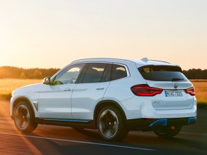 Test - Kan de elektrische BMW iX3 zijn bijtelllingsnadeel goedmaken?