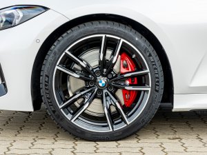 TEST: zoveel sneller sprint de Nio ET5 dan de BMW M340d Xdrive - hoelang houdt-ie het vol?