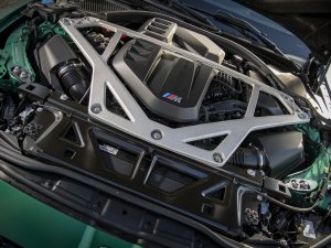 TEST BMW M4 vs Ford Mustang: waarom muscle cars eeuwig jong blijven