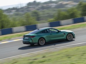 TEST BMW M4 vs Ford Mustang: waarom muscle cars eeuwig jong blijven
