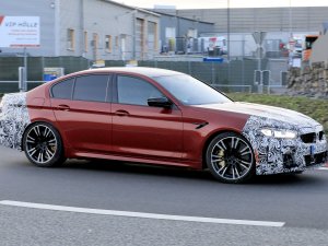 Nieuwe BMW M5 houdt het beschaafd