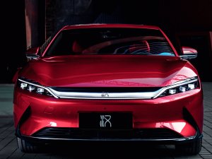 Gaat de BYD Han het de Tesla Model 3 moeilijk maken?