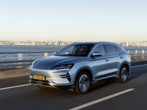 Verkoop Tesla hard onderuit: in Europa aan alle kanten ingehaald